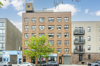 726 5th Ave in Brooklyn, NY - Building Photo - Building Photo