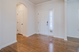 2048 Oglethorpe Dr in Franklin, TN - Building Photo - Building Photo