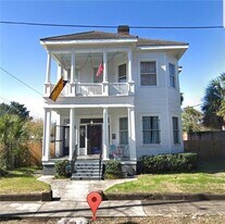 106 S Bayou St in Mobile, AL - Building Photo