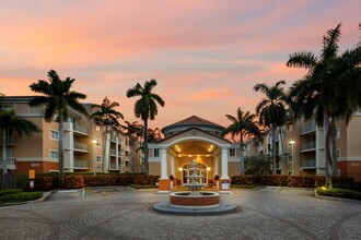 Sunrise Village Apartments in Sunrise, FL - Building Photo - Building Photo