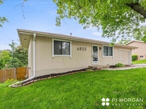 6805 S 135th Ave in Omaha, NE - Building Photo - Building Photo