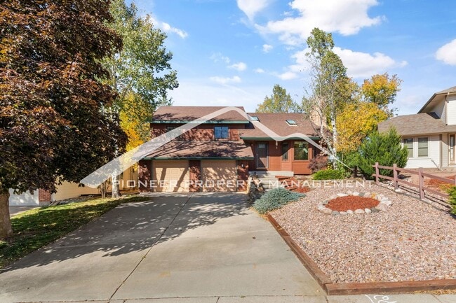 property at 5234 Meteor Dr