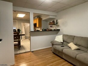 77-79 Van Buren St in Newark, NJ - Building Photo - Interior Photo