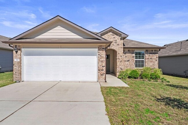 property at 320 Darwin Pl