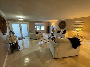 9710 SW 13th St in Pembroke Pines, FL - Building Photo - Building Photo