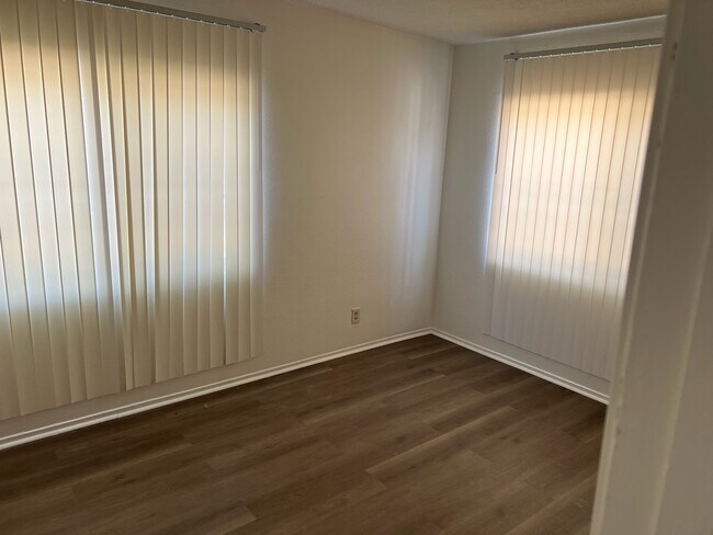3332 Drew St in Los Angeles, CA - Building Photo - Building Photo