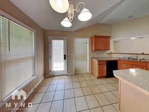 1690 Cooper Lakes Dr in Grayson, GA - Building Photo - Building Photo