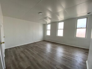 237 Ella St in Pittsburgh, PA - Building Photo - Building Photo