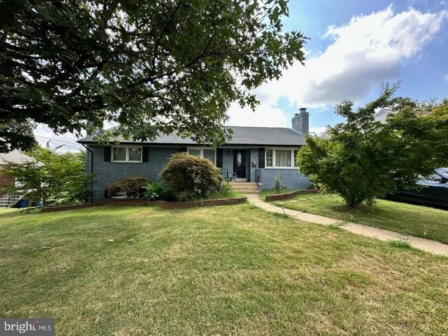 property at 4617 N Chambliss St