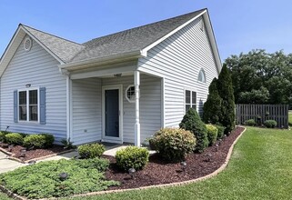 3721 Colony Dr in New Bern, NC - Building Photo - Building Photo