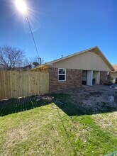 126 Oak Hill Dr in Joshua, TX - Building Photo - Building Photo