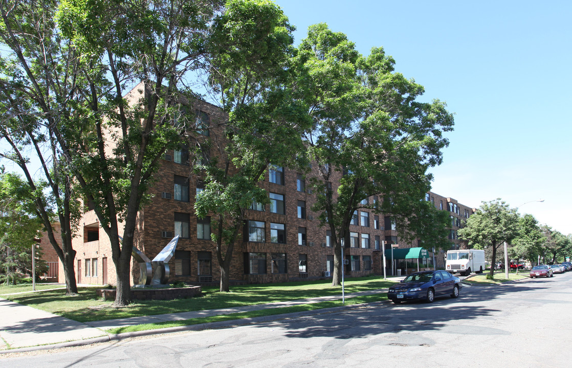 Seward Square Apartments in Minneapolis, MN - Building Photo