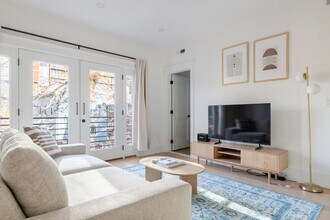 50 Kinnaird St in Cambridge, MA - Building Photo - Building Photo