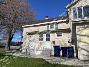 340 Park Ave in Lockport, NY - Building Photo - Building Photo