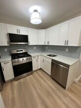 17 M St, Unit b in Boston, MA - Building Photo - Building Photo