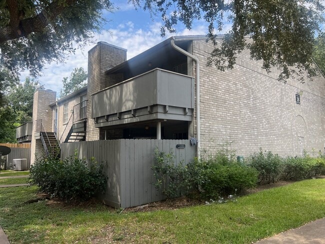 property at 9700 Leawood Blvd