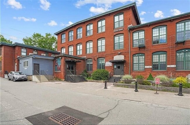 property at 1117 Douglas Ave