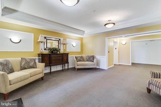 23510 FDR Boulevard in California, MD - Building Photo - Building Photo
