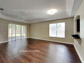 1612 Wakefield Dr in Brandon, FL - Building Photo - Building Photo