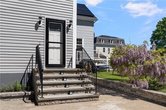 706 Hope St in Bristol, RI - Building Photo - Building Photo