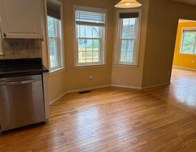 1 Ernies Dr in Littleton, MA - Building Photo - Building Photo