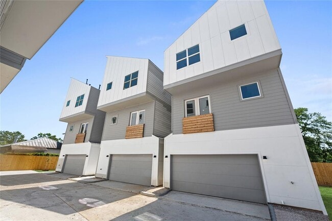 property at 113 Milby St