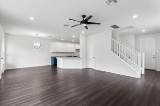 1001 Danish Cove in Hutto, TX - Building Photo - Building Photo