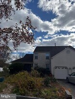 3 Owl Ct in Evesham, NJ - Building Photo