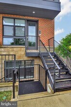 1122 S Highland St in Arlington, VA - Building Photo - Building Photo