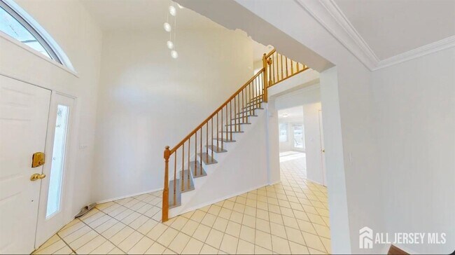 9 Black Oak Ln in Old Bridge, NJ - Building Photo - Building Photo