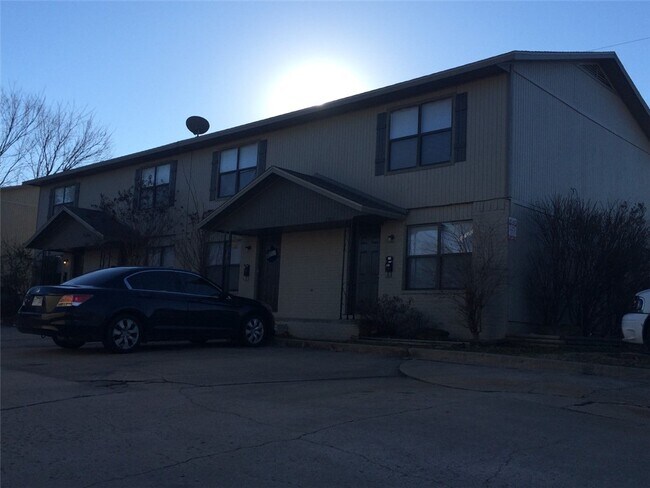 property at 1057 W Eagle St