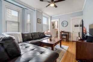 8 Garrison St, Unit 510 in Boston, MA - Building Photo