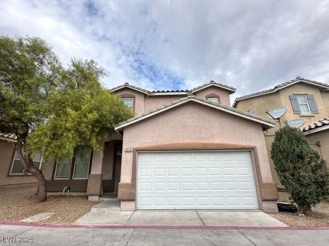 property at 2513 Birds Nest Cactus Ct
