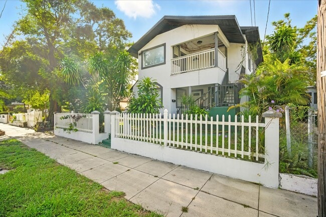 property at 1211 E 17th Ave