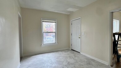 15 Quigley Blvd SW in Grand Rapids, MI - Building Photo - Building Photo
