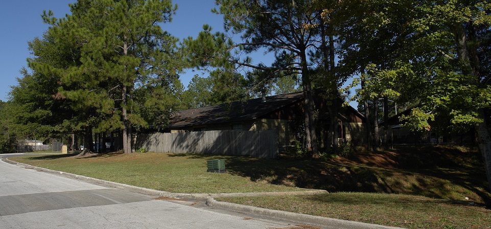 Fairview House Apartments Photo