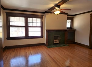 811 E 39th St in Kansas City, MO - Foto de edificio - Building Photo