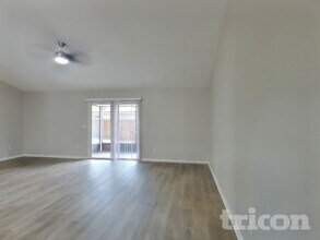 86216 Vegas Blvd in Yulee, FL - Foto de edificio - Building Photo