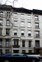 35 W 76th St in New York, NY - Building Photo - Building Photo