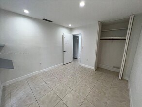 382 NE 113th St in Miami, FL - Building Photo - Building Photo