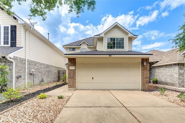 property at 19334 Strathmore Pl Ln