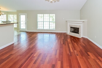 8072 Delta Lakes Blvd in Walls, MS - Building Photo - Building Photo