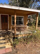 832 E Keysville Rd in Plant City, FL - Building Photo