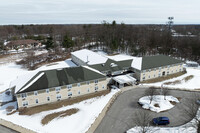 Father Leo O'brien Housing in Schenectady, NY - Foto de edificio - Primary Photo