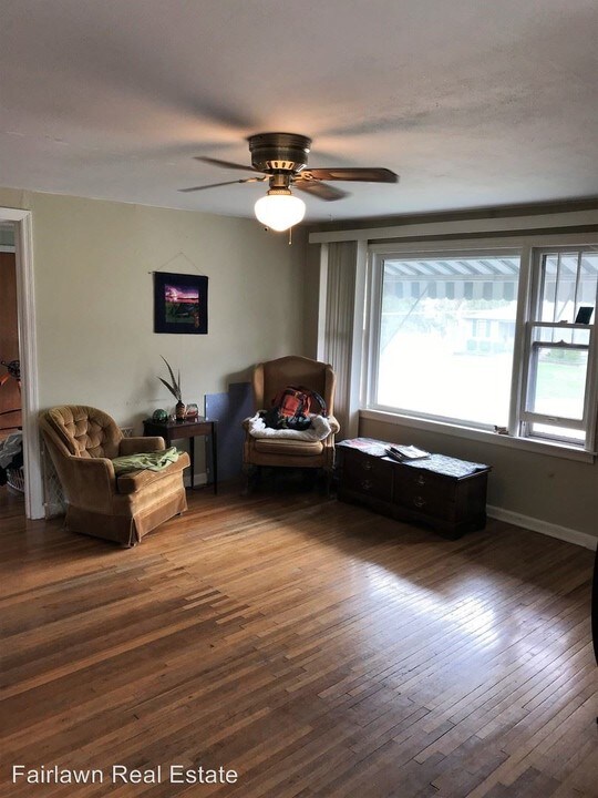 800 S Vine St in Urbana, IL - Building Photo