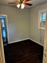 7121 Bloxham Ave in Jacksonville, FL - Building Photo - Building Photo