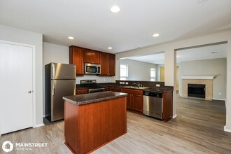 9116 Sun Haven Way-Unit -N346 in Fort Worth, TX - Building Photo - Building Photo