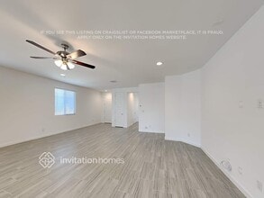 16409 W Questa Dr in Surprise, AZ - Foto de edificio - Building Photo