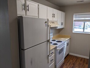 2096 S Nevada Ave, Unit 2096 in Provo, UT - Building Photo - Building Photo