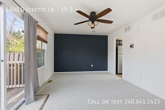 6600 Ducketts Ln in Elkridge, MD - Building Photo - Building Photo